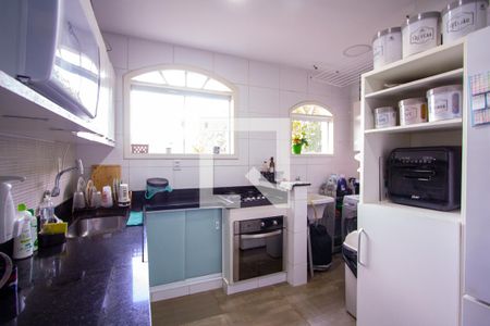 Apartamento à venda com 85m², 3 quartos e 2 vagas Apartamento à venda com 85m², 3 quartos e 2 vagasCozinha