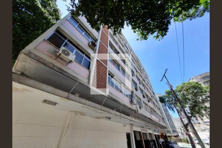Apartamento à venda com 77m², 2 quartos e 1 vagaFachada