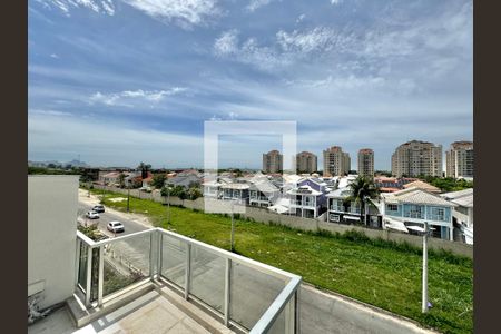 Apartamento à venda com 156m², 4 quartos e 3 vagas Apartamento à venda com 156m², 4 quartos e 3 vagasTerraço