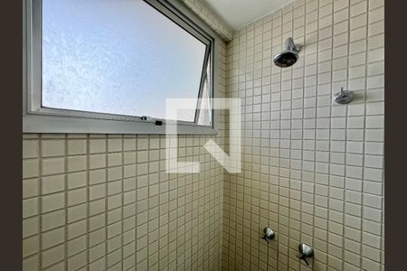Apartamento à venda com 156m², 4 quartos e 3 vagas Apartamento à venda com 156m², 4 quartos e 3 vagasSuíte 4 - Banheiro