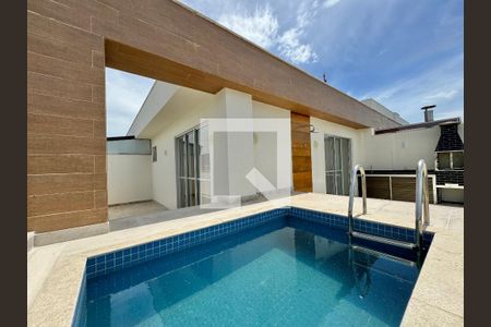 Apartamento à venda com 156m², 4 quartos e 3 vagas Apartamento à venda com 156m², 4 quartos e 3 vagasTerraço