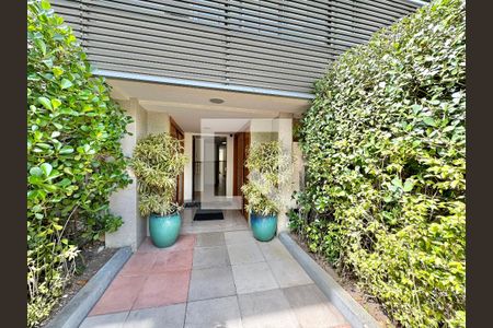 Apartamento à venda com 156m², 4 quartos e 3 vagas Apartamento à venda com 156m², 4 quartos e 3 vagasÁrea comum