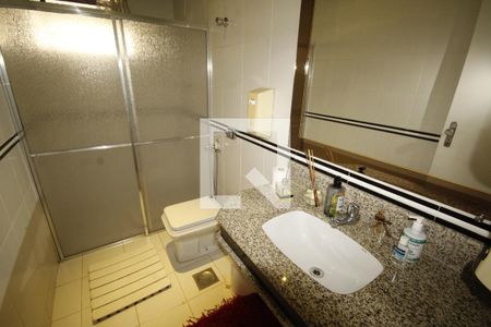 Casa à venda com 570m², 8 quartos e 2 vagasbanheiro 4