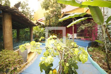 Casa à venda com 570m², 8 quartos e 2 vagasQuintal