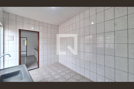 Casa à venda com 300m², 2 quartos e sem vaga Casa à venda com 300m², 2 quartos e sem vagaCozinha