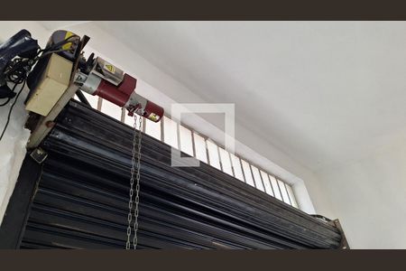 Casa à venda com 300m², 2 quartos e sem vaga Casa à venda com 300m², 2 quartos e sem vagaDetalhe