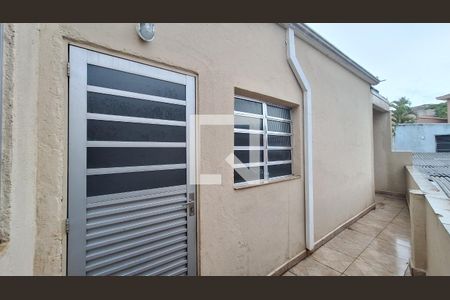 Casa à venda com 300m², 2 quartos e sem vaga Casa à venda com 300m², 2 quartos e sem vagaDetalhe