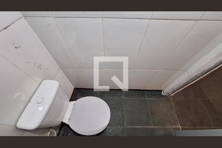 Casa à venda com 300m², 2 quartos e sem vaga Casa à venda com 300m², 2 quartos e sem vagaBanheiro 1 Garagem