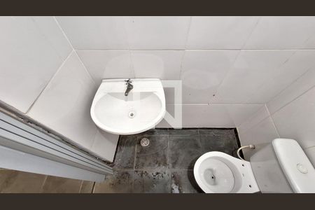 Casa à venda com 300m², 2 quartos e sem vaga Casa à venda com 300m², 2 quartos e sem vagaBanheiro 2 Garagem