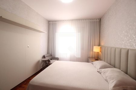 Apartamento à venda com 145m², 4 quartos e 2 vagasQuarto 