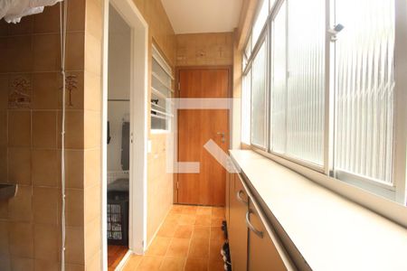 Apartamento à venda com 145m², 4 quartos e 2 vagasÁrea de serviço 