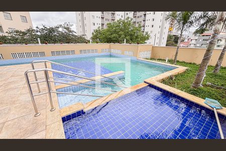 Apartamento à venda com 56m², 2 quartos e 2 vagas Apartamento à venda com 56m², 2 quartos e 2 vagasPiscina