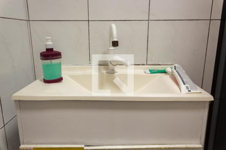 Apartamento à venda com 72m², 2 quartos e 1 vaga Apartamento à venda com 72m², 2 quartos e 1 vagaBanheiro