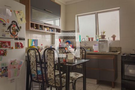 Apartamento à venda com 72m², 2 quartos e 1 vaga Apartamento à venda com 72m², 2 quartos e 1 vagaCozinha