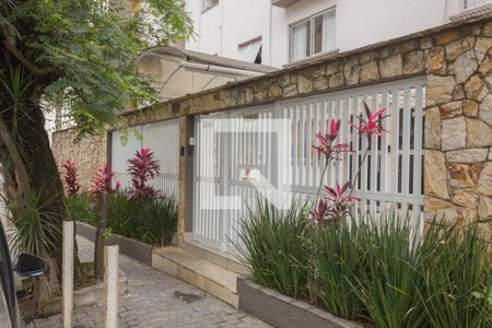 Apartamento à venda com 72m², 2 quartos e 1 vaga Apartamento à venda com 72m², 2 quartos e 1 vagaFachada