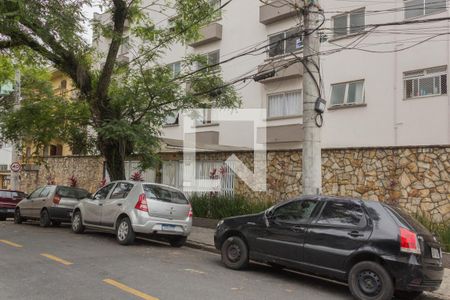 Apartamento à venda com 72m², 2 quartos e 1 vaga Apartamento à venda com 72m², 2 quartos e 1 vagaVista da Rua