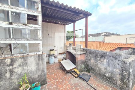 Casa de condomínio à venda com 220m², 3 quartos e 2 vagas Casa de condomínio à venda com 220m², 3 quartos e 2 vagasQuintal
