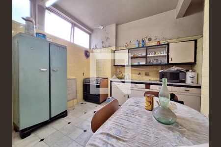 Apartamento à venda com 120m², 3 quartos e 1 vagaCozinha