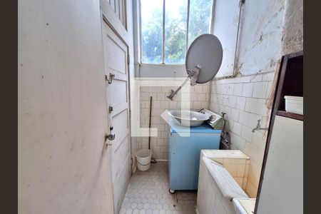 Apartamento à venda com 120m², 3 quartos e 1 vagaÁrea de serviço