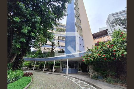 Apartamento à venda com 120m², 3 quartos e 1 vagaFachada