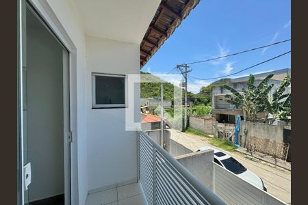 Casa de condomínio à venda com 88m², 3 quartos e 1 vaga Casa de condomínio à venda com 88m², 3 quartos e 1 vagaQuarto 2 - Varanda