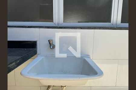 Casa de condomínio à venda com 88m², 3 quartos e 1 vaga Casa de condomínio à venda com 88m², 3 quartos e 1 vagaÁrea externa (Gourmet e Serviço)