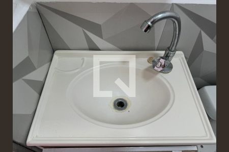 Casa de condomínio à venda com 88m², 3 quartos e 1 vaga Casa de condomínio à venda com 88m², 3 quartos e 1 vagaLavabo