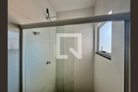 Casa de condomínio à venda com 88m², 3 quartos e 1 vaga Casa de condomínio à venda com 88m², 3 quartos e 1 vagaBanheiro Social