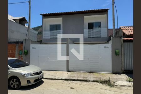 Casa de condomínio à venda com 88m², 3 quartos e 1 vaga Casa de condomínio à venda com 88m², 3 quartos e 1 vagaFachada