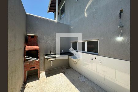 Casa de condomínio à venda com 88m², 3 quartos e 1 vaga Casa de condomínio à venda com 88m², 3 quartos e 1 vagaÁrea externa (Gourmet e Serviço)
