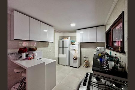 Casa à venda com 250m², 3 quartos e 4 vagas Casa à venda com 250m², 3 quartos e 4 vagasCozinha