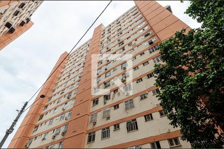 Apartamento à venda com 60m², 2 quartos e 1 vagaFachada