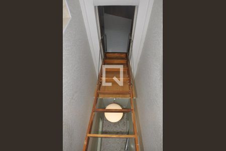 Casa à venda com 250m², 3 quartos e 5 vagasSoton com Furo