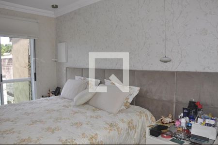 Casa à venda com 250m², 3 quartos e 5 vagasQuarto 01 com Closet e Suíte