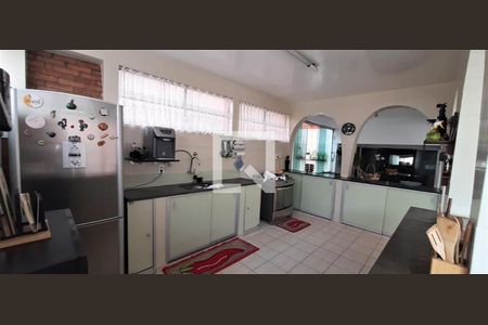 Casa à venda com 360m², 5 quartos e 4 vagas