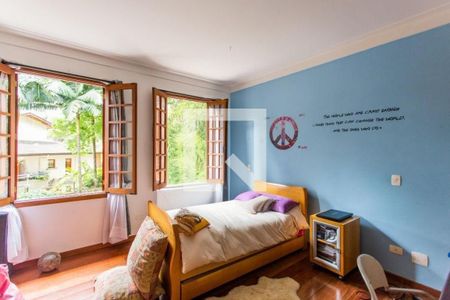 Casa de condomínio à venda com 547m², 4 quartos e 4 vagas