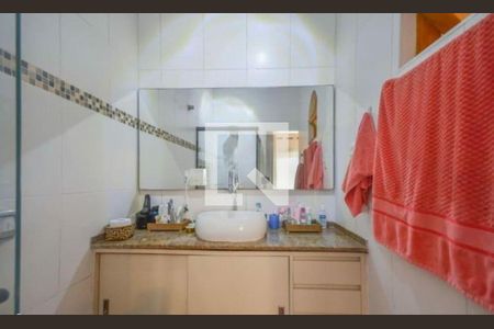 Casa à venda com 120m², 3 quartos e 1 vaga