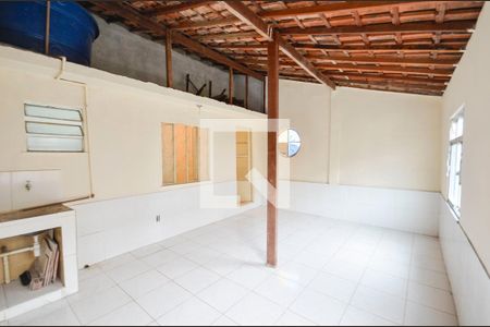 Apartamento à venda com 150m², 4 quartos e sem vaga Apartamento à venda com 150m², 4 quartos e sem vagaTerraço