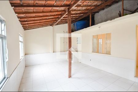 Apartamento à venda com 150m², 4 quartos e sem vaga Apartamento à venda com 150m², 4 quartos e sem vagaTerraço