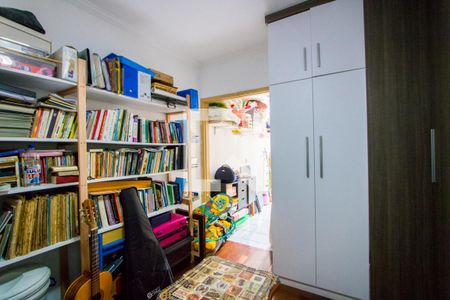 Casa à venda com 170m², 3 quartos e 2 vagas Casa à venda com 170m², 3 quartos e 2 vagasQuarto 2