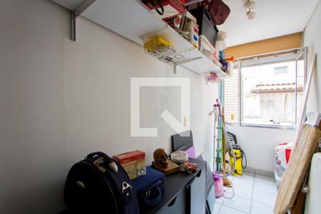 Casa à venda com 170m², 3 quartos e 2 vagas Casa à venda com 170m², 3 quartos e 2 vagasQuarto 2