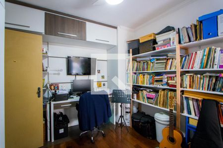 Casa à venda com 170m², 3 quartos e 2 vagas Casa à venda com 170m², 3 quartos e 2 vagasQuarto 2