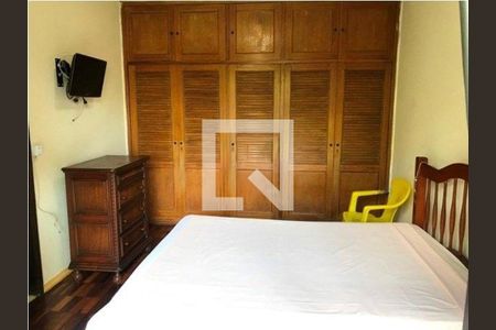 Casa à venda com 282m², 3 quartos e 4 vagas