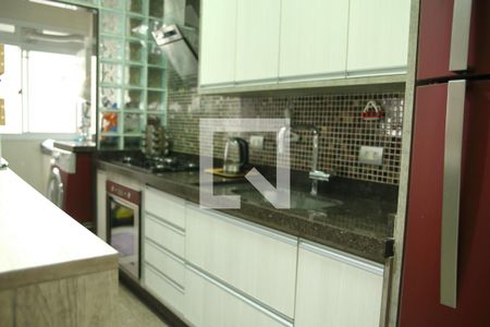 Apartamento à venda com 72m², 2 quartos e 2 vagasCozinha 