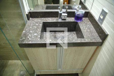 Apartamento à venda com 72m², 2 quartos e 2 vagasBanheiro da Suíte