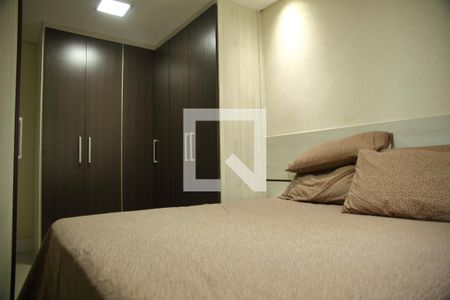 Apartamento à venda com 72m², 2 quartos e 2 vagasSuíte 