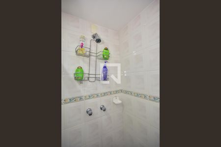 Apartamento à venda com 186m², 3 quartos e 3 vagas Apartamento à venda com 186m², 3 quartos e 3 vagasChuveiro do Banheiro da Suíte 1