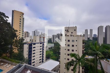 Apartamento à venda com 186m², 3 quartos e 3 vagas Apartamento à venda com 186m², 3 quartos e 3 vagasVista