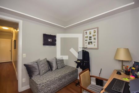 Apartamento à venda com 186m², 3 quartos e 3 vagas Apartamento à venda com 186m², 3 quartos e 3 vagasSuíte 2