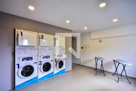 Apartamento à venda com 42m², 2 quartos e 1 vaga Apartamento à venda com 42m², 2 quartos e 1 vagaLavanderia